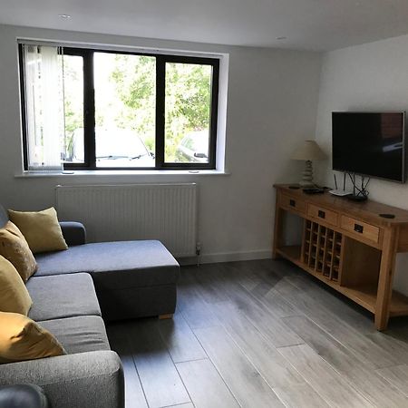 1 Bedroom Self Contained Separate Annexe In Exeter Ide Exterior foto