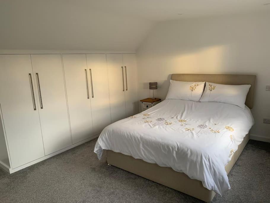 1 Bedroom Self Contained Separate Annexe In Exeter Ide Exterior foto
